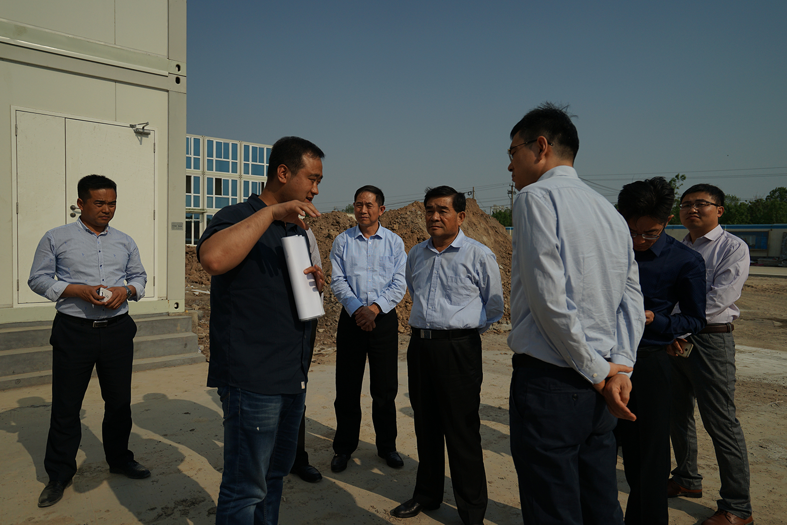 6、農(nóng)高區(qū)管委會副主任楊同柱到集團(tuán)公司視察指導(dǎo).jpg