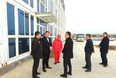 農(nóng)高區(qū)領(lǐng)導(dǎo)到俊源石油督導(dǎo)全國(guó)“兩會(huì)”期間安全工作